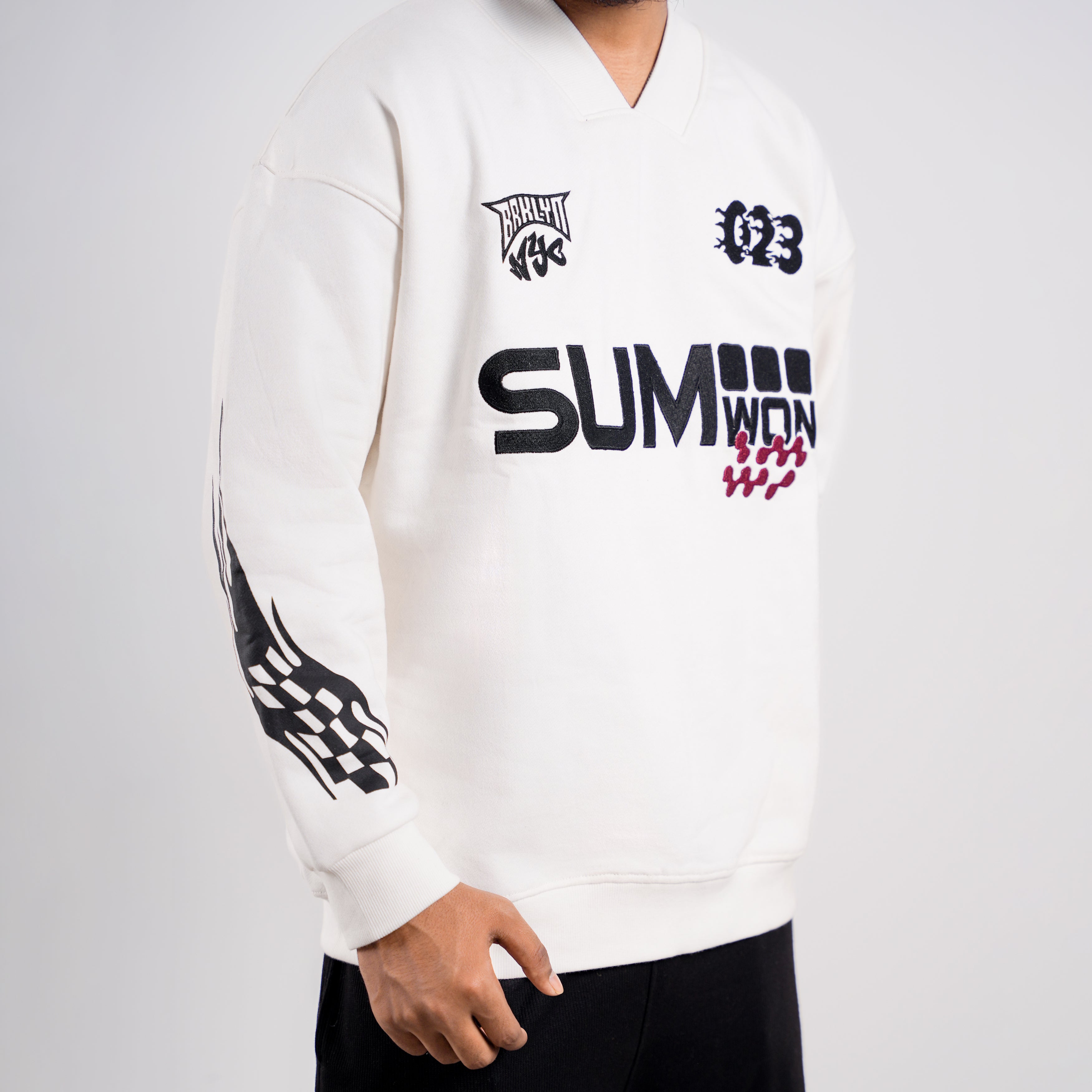 Faachu White Sumon Sweat Shirt