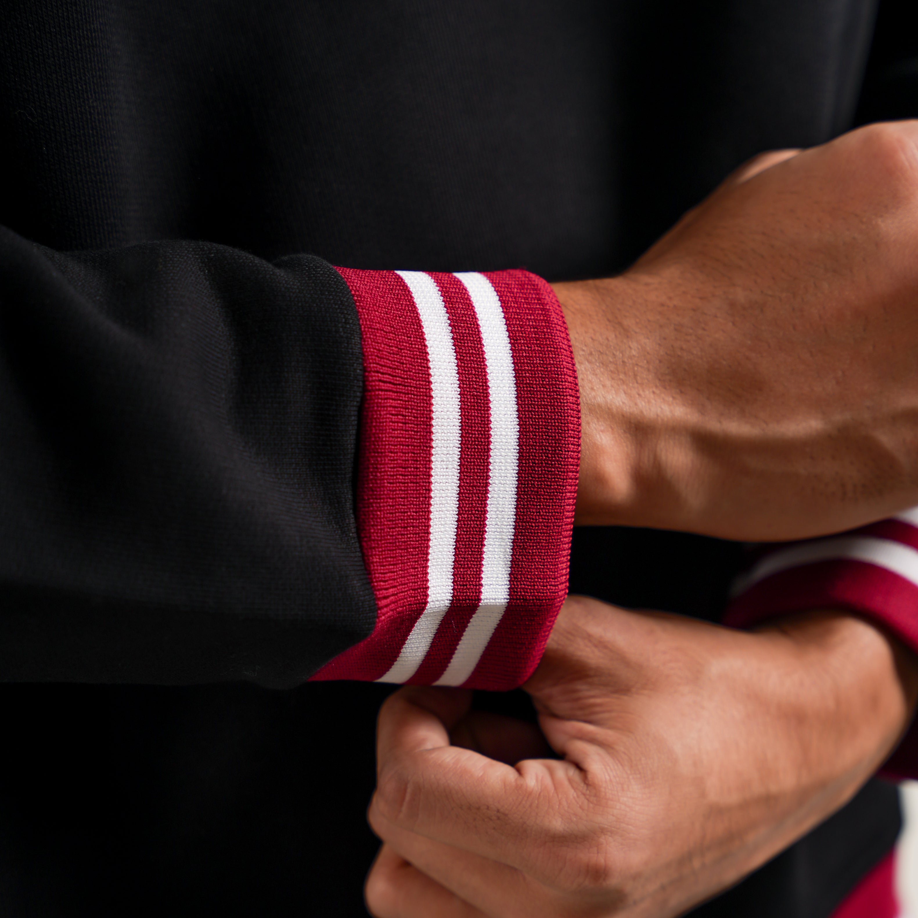 Faachu Black Runner Sweat Shirt