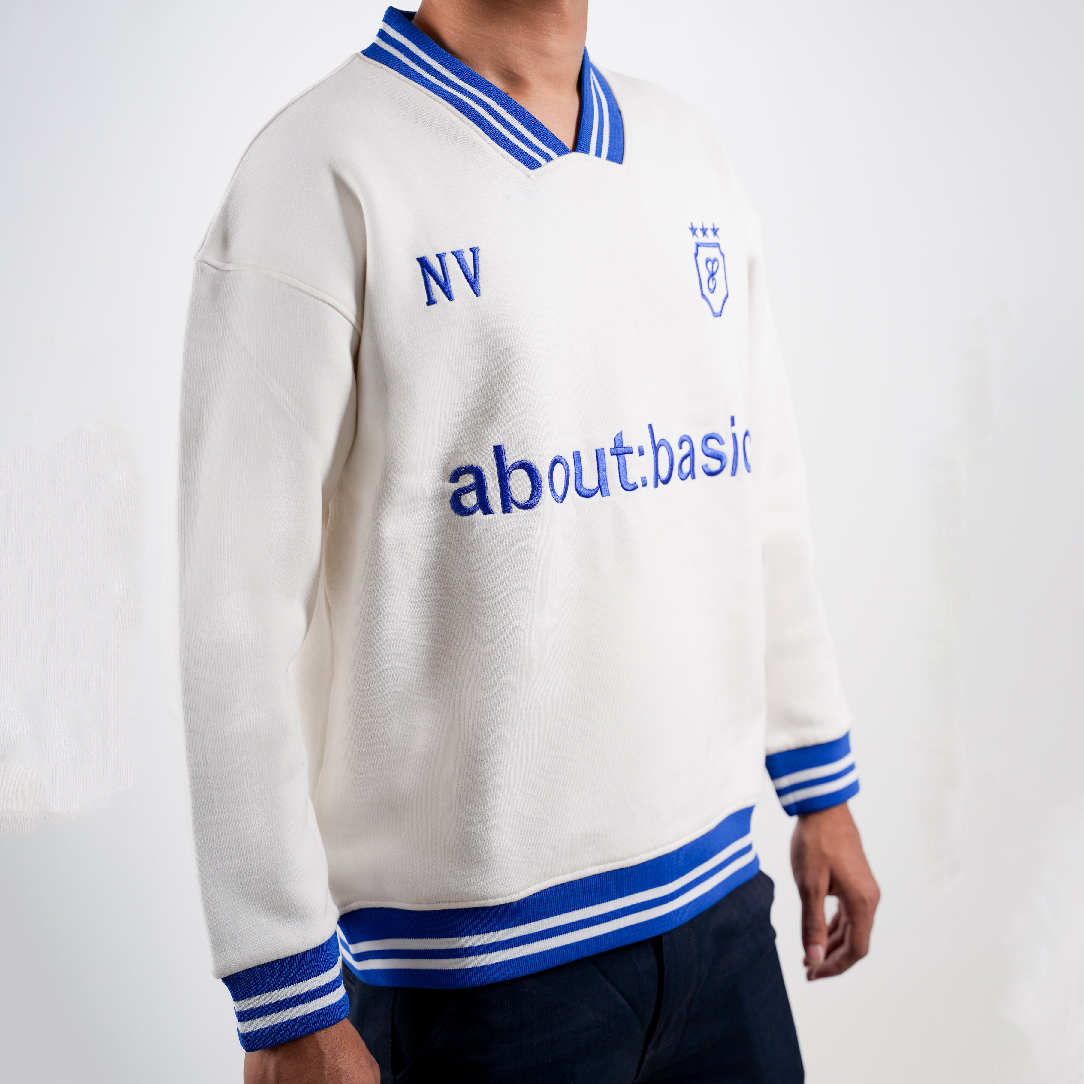 Faachu Basic Blue cuff Sweat Shirt